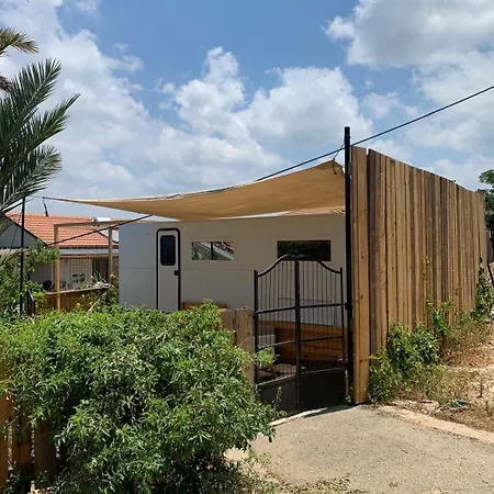 קרוואן מול הים Villa HaBonim Exterior photo