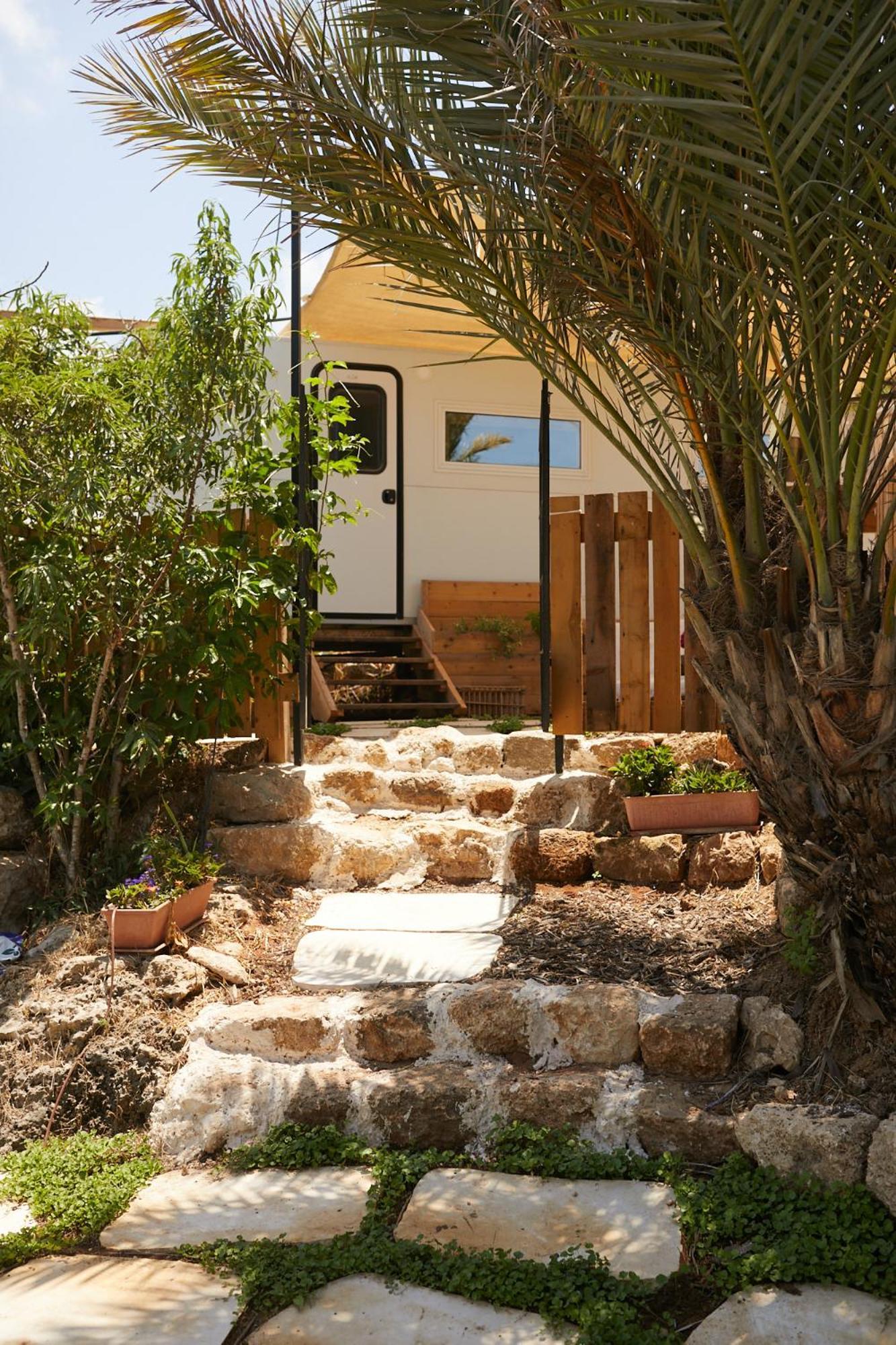 Holiday home קרוואן מול הים